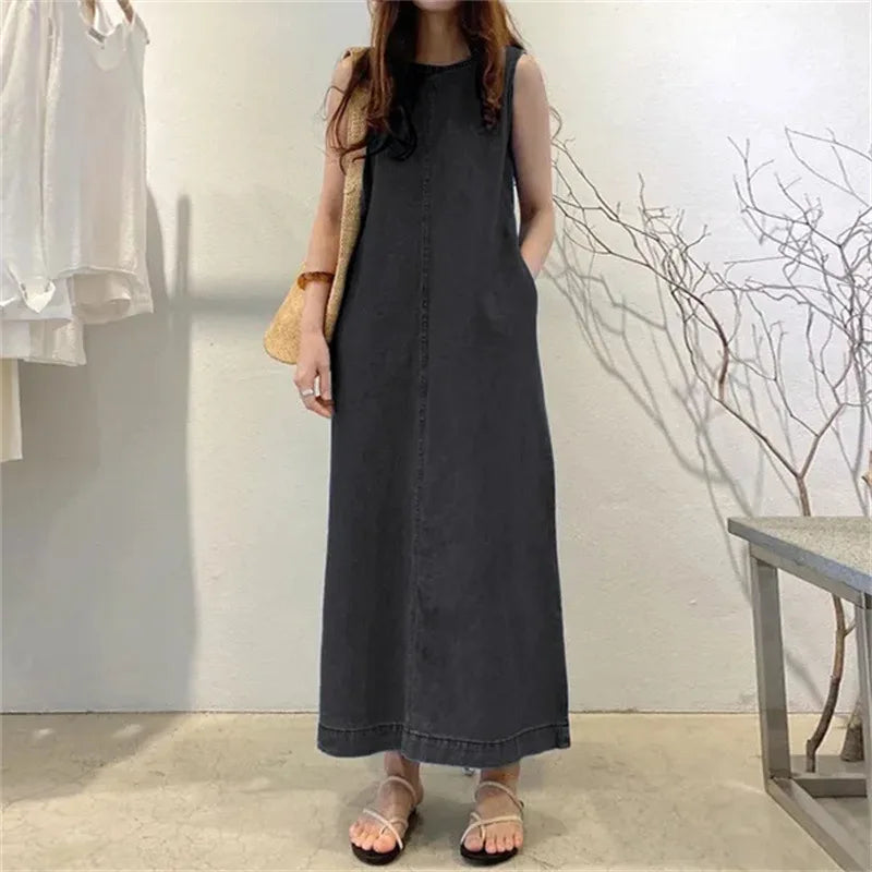 Maelina™ Denim Dress with Relaxed Fit, Side Pockets and Wide Straps