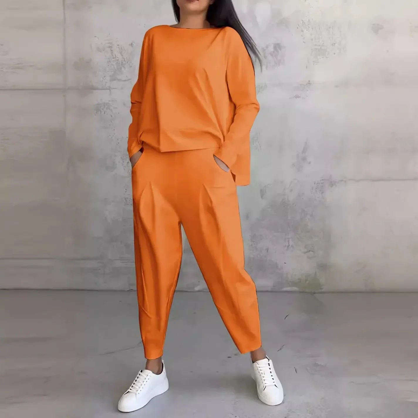 StreetLounge™ Set with Overslim Blouse and Tapered Pants / Clean Design, Smart Comfort, Effortless Style!