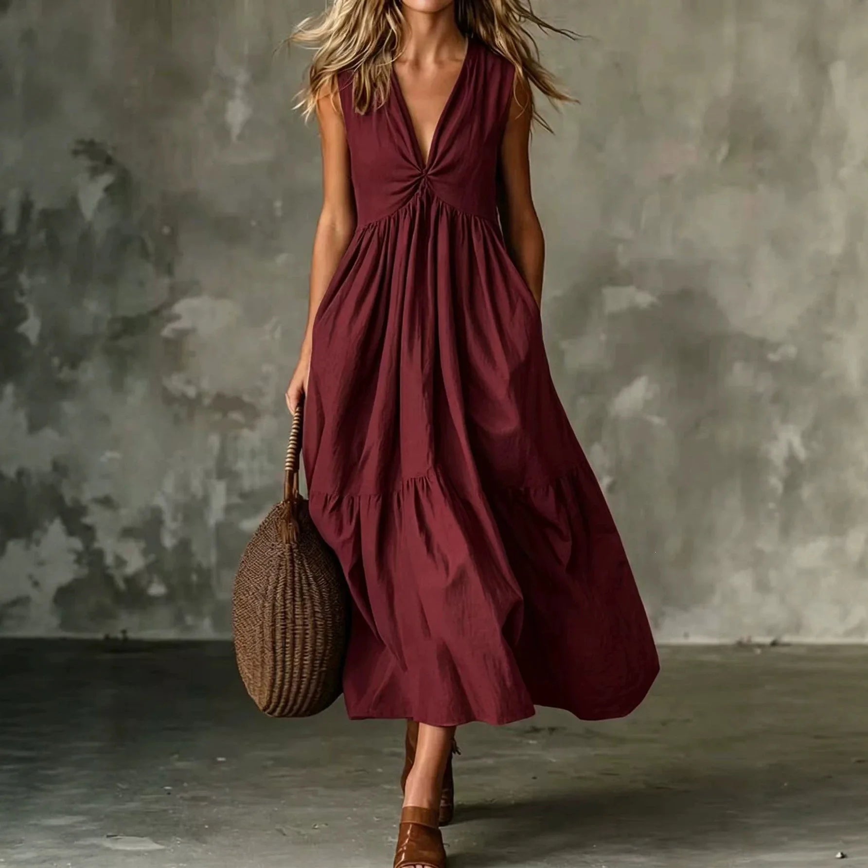 Dress Anna™ with Sleeveless Cut and V-Neck