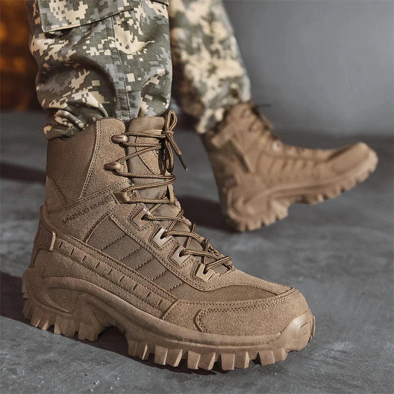 Spartacus™ Tactical Boots with Suede Details and a Non-Slip Lug Sole