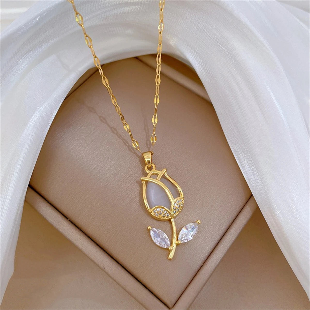 Tulip Princess™ Copper Pendant / Elegance Rooted in Golden Light