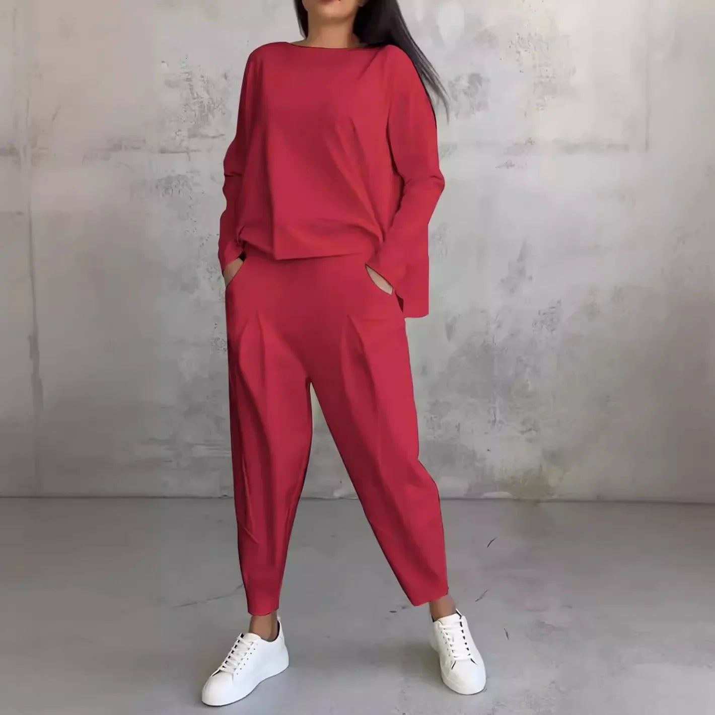 StreetLounge™ Set with Overslim Blouse and Tapered Pants / Clean Design, Smart Comfort, Effortless Style!