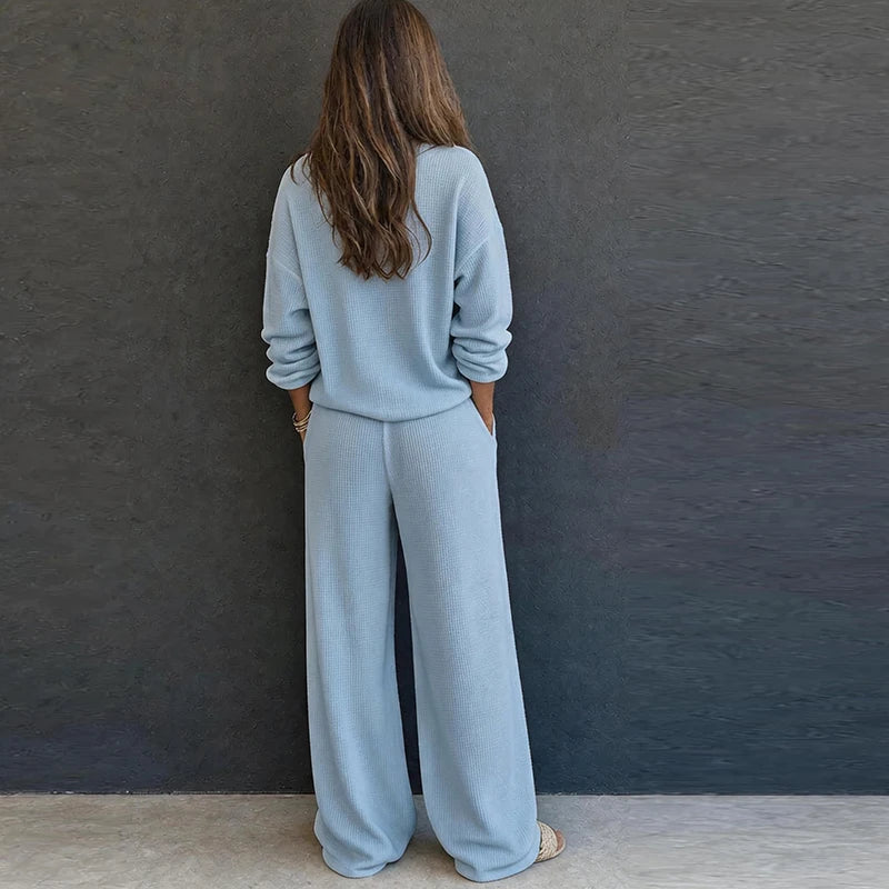 Set Willow™ with Textured Button-Front Top and Wide-Leg Pants