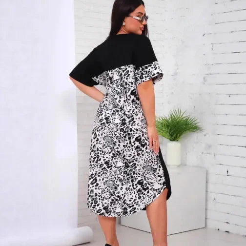 Lille™ Dress in Lightweight Viscose with Animal Print Details