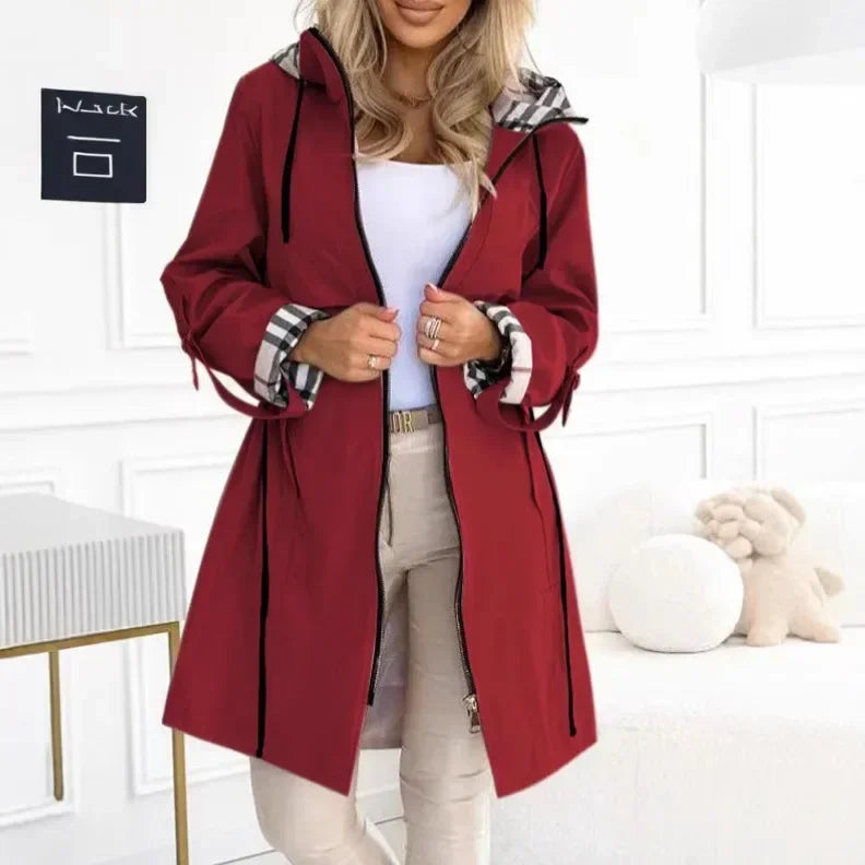 Cambridge™ Coat with Urban Cutouts and Premium Details / Add a Touch of Chic to Your Winter Look!