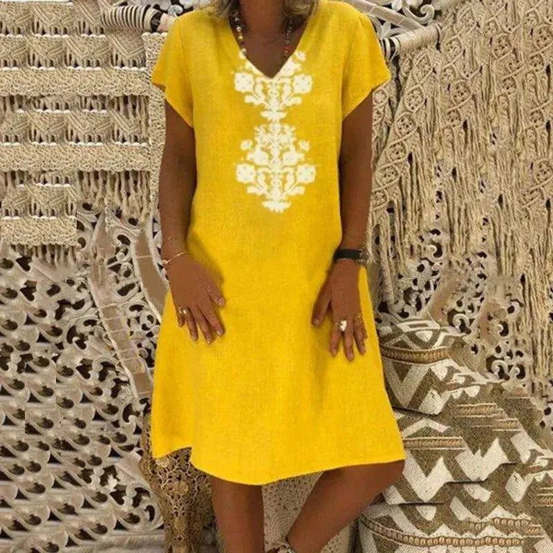 Zarelle™ Cotton Midi Dress with Ornamental Print and Relaxed Fit / Refreshing Sophistication That Flatters Your Figure in Style