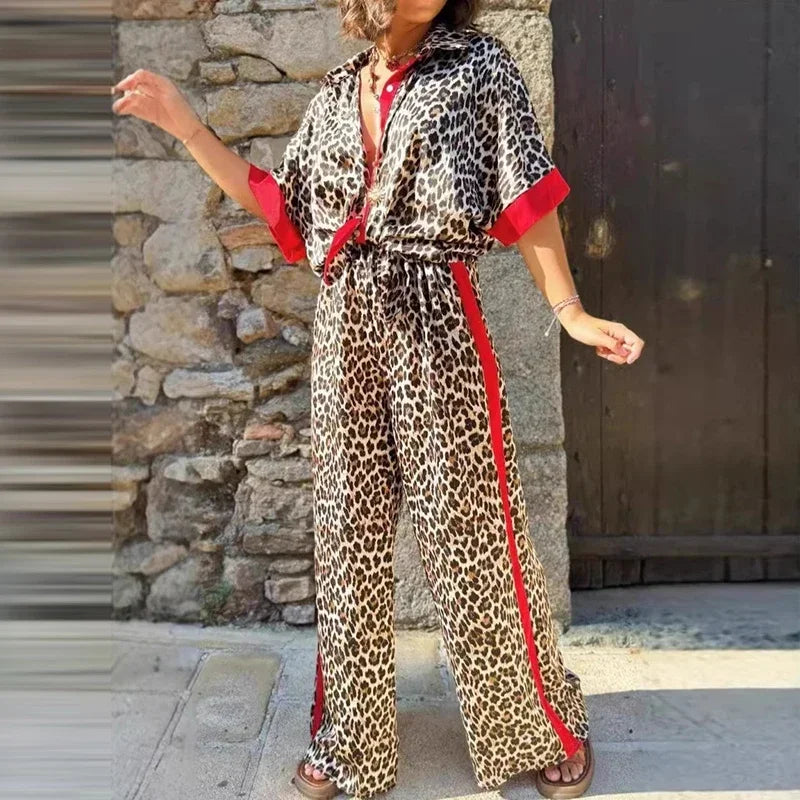 Nairobi™ Set with Animal Print and Contrasting Details / The Sophisticated Wildness that Enhances Your Inner Strength!