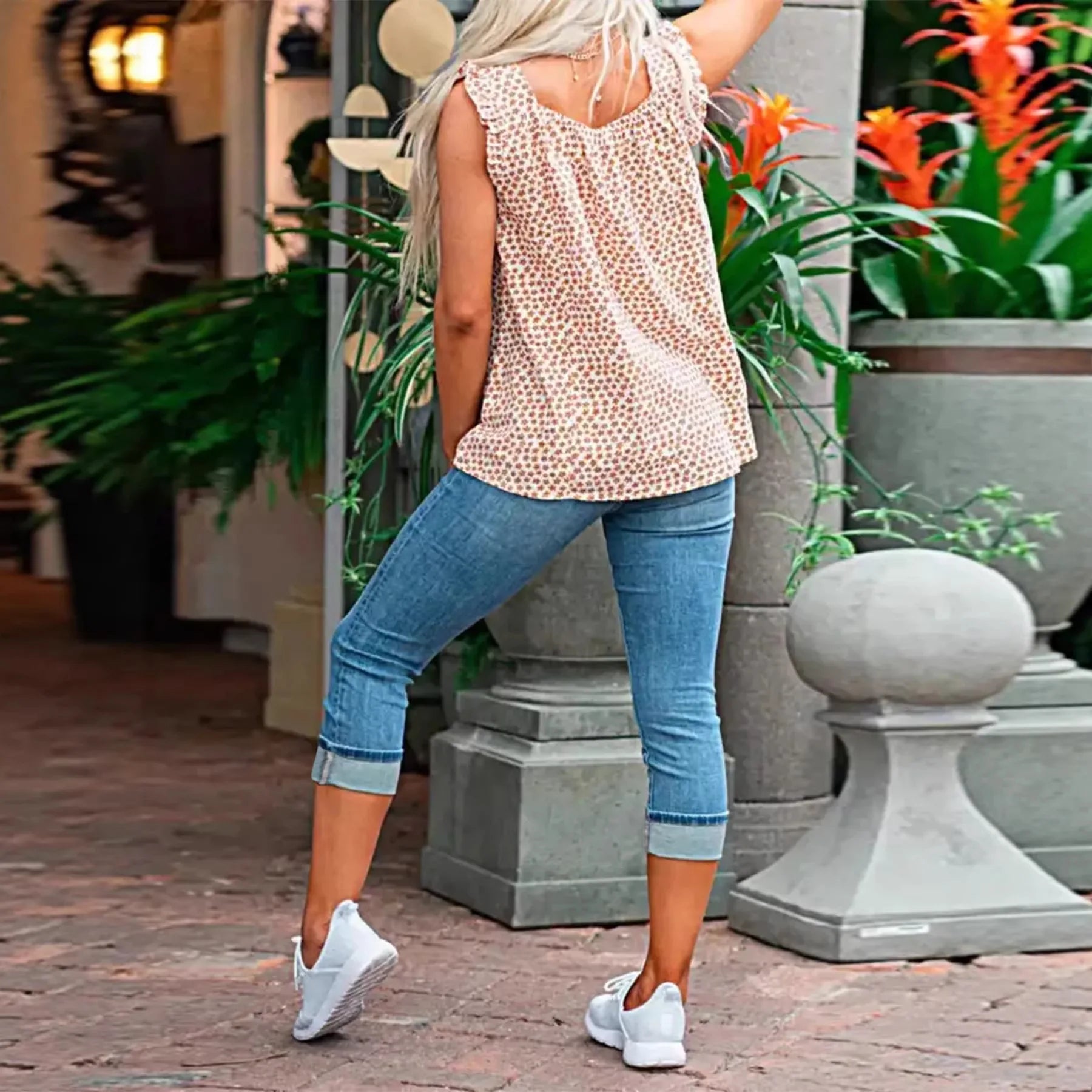 Aveline™ Capri Jeans with Rolled Cuffs