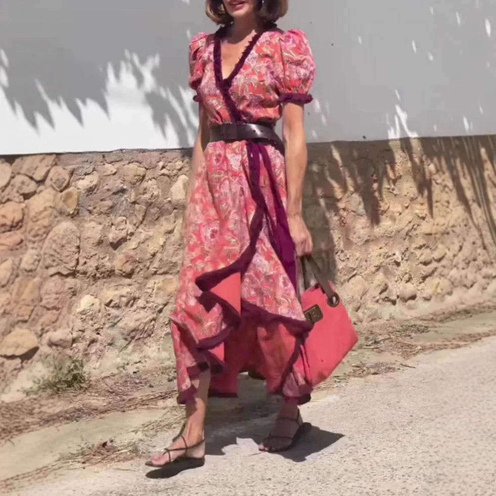 Sevilha™ Dress in Retro Floral with Contrasting Ruffles / The Charm of Europe in Every Detail!