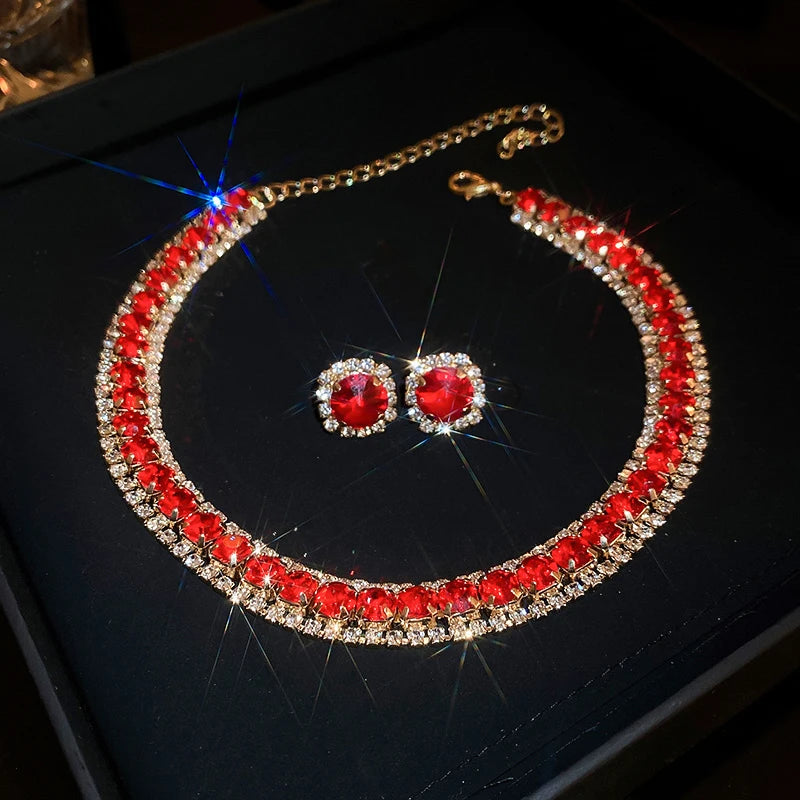 Emerald Grace™ 2-Piece Crystal Necklace & Earrings Set / Timeless Radiance for Elegant Evenings