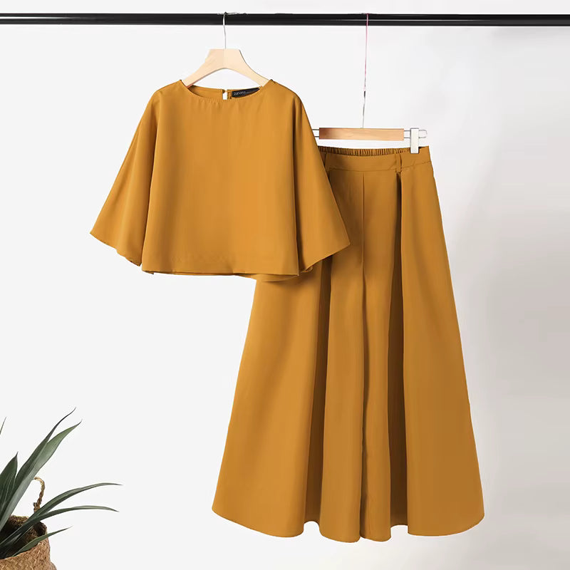 Sophia™ Chic Set with Cropped Blouse and High-Waisted Wide-Leg Pants