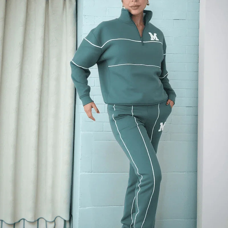Erin™ Set in Ultra Soft Fleece and Comfort Fit / Minimalist Elegance for Your Most Relaxing Days!