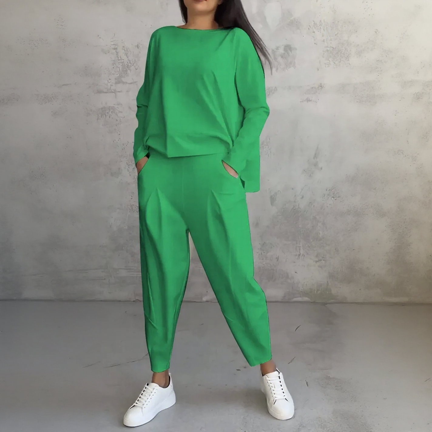 StreetLounge™ Set with Overslim Blouse and Tapered Pants / Clean Design, Smart Comfort, Effortless Style!