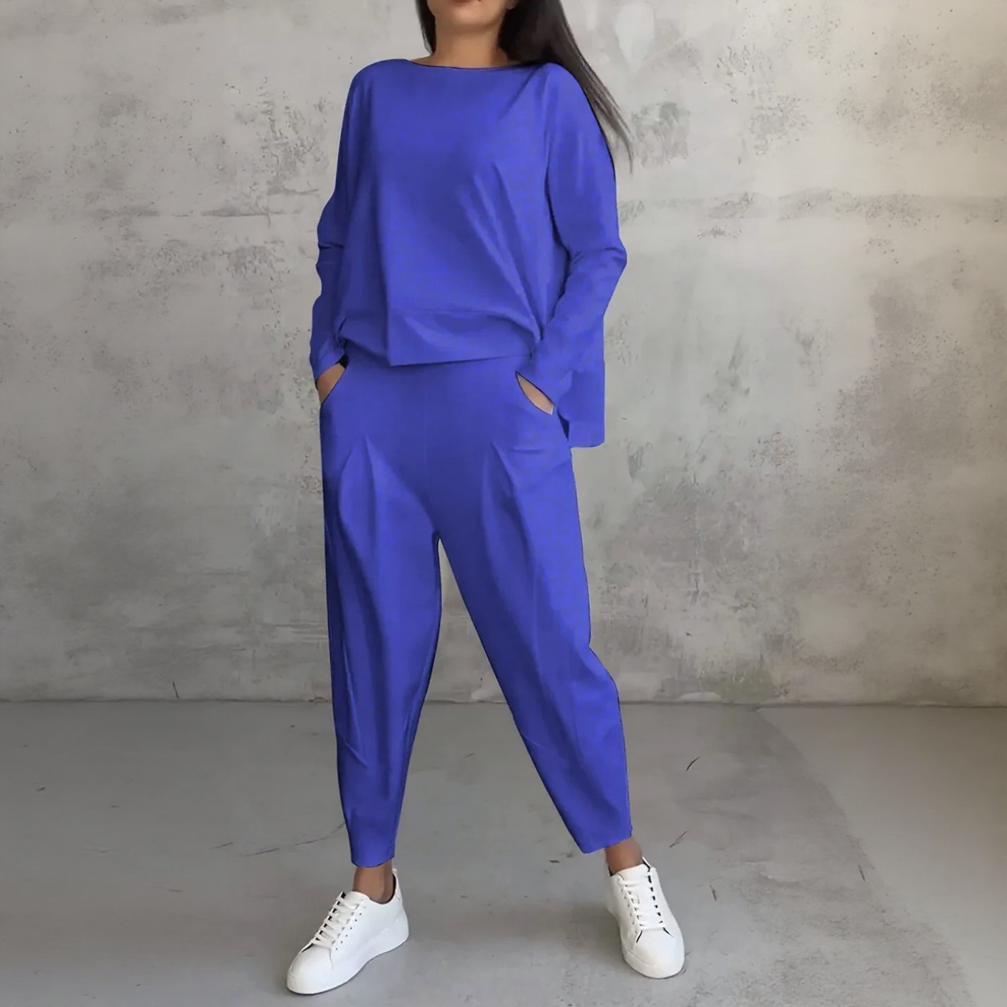 StreetLounge™ Set with Overslim Blouse and Tapered Pants / Clean Design, Smart Comfort, Effortless Style!