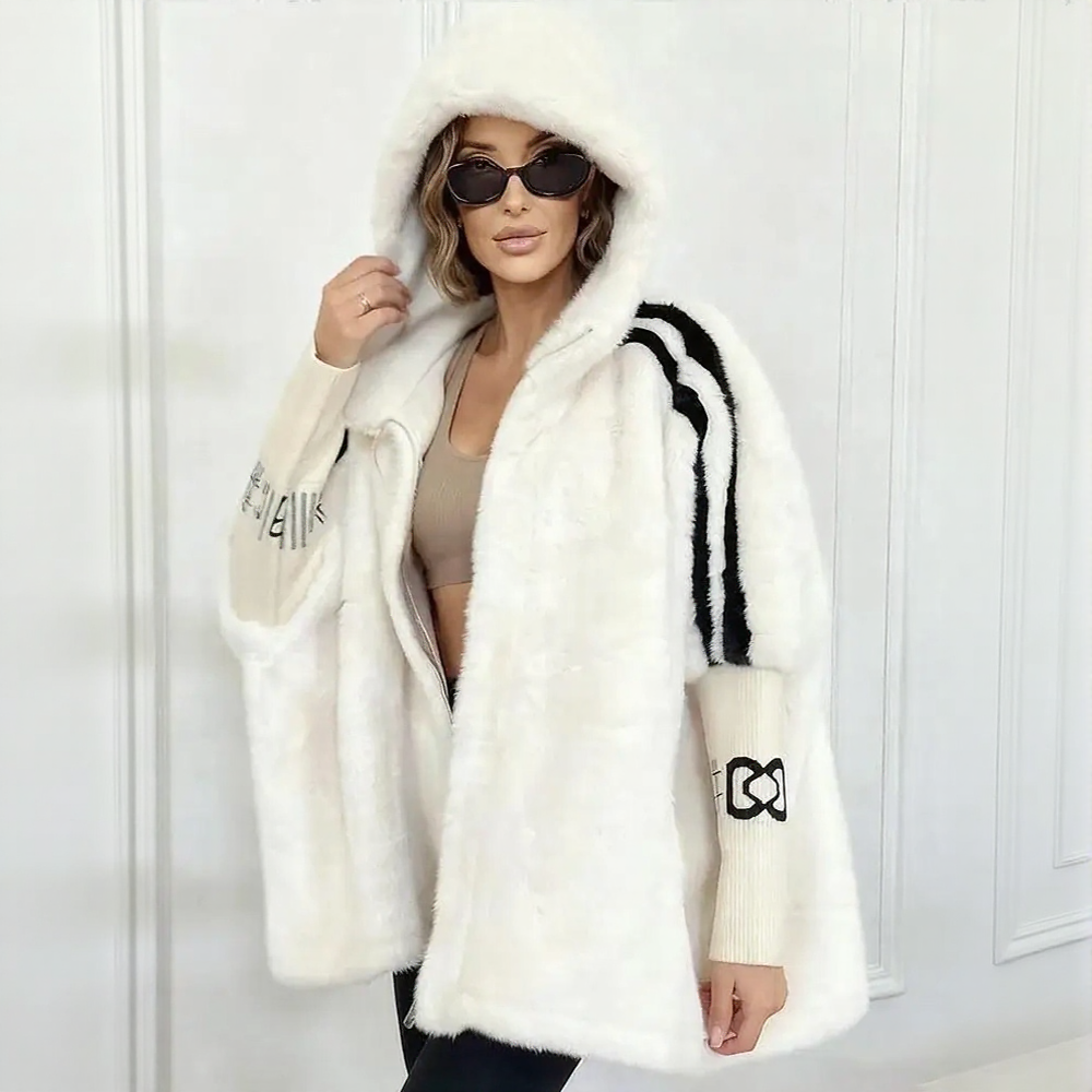 FrostMode™ Ultra Soft Plush Hooded Oversized Jacket / The Perfect Balance of Comfort and Style This Winter!