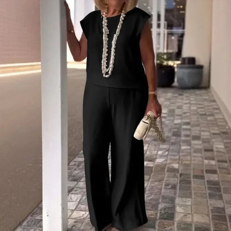 Eleganza™ Set with Minimalist Blouse and Pantaloons / Refinement and Comfort for the Woman Who Inspires Respect and Style