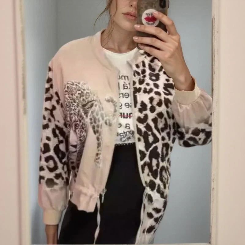 Luxe Leopard™ Jacket Bomber Style and Animal Print / Wild Attitude and Sophisticated Style in One Piece!