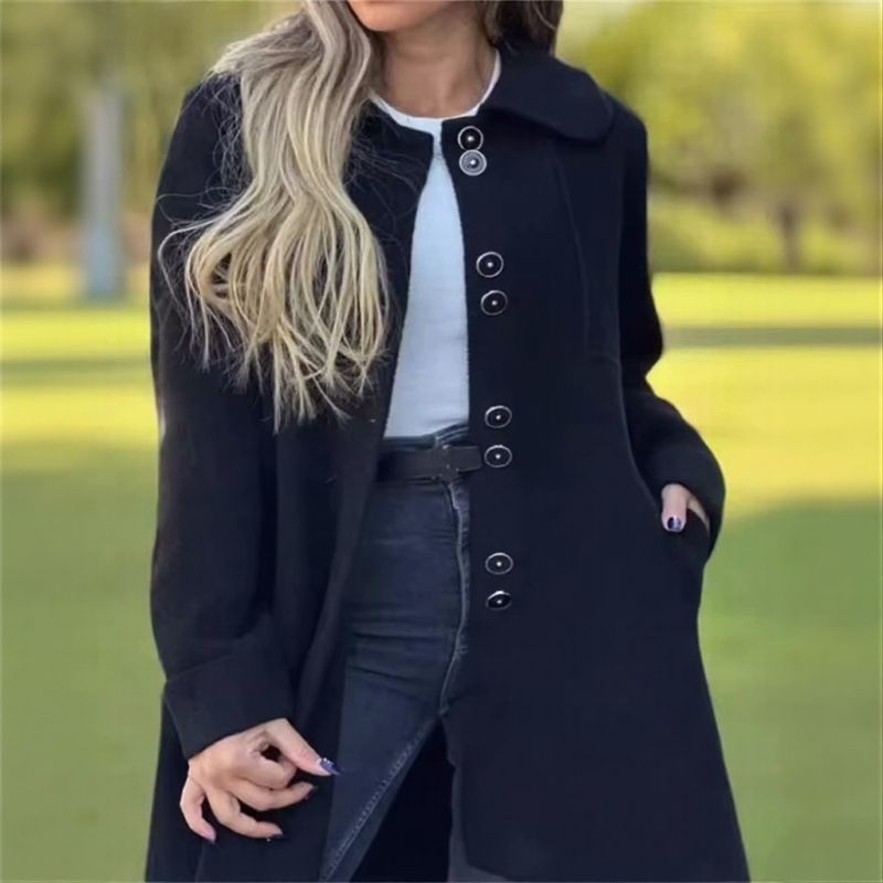 Roma™ Coat in high-quality worsted wool with elegant buttons / Italian sophistication with an impeccable cut!