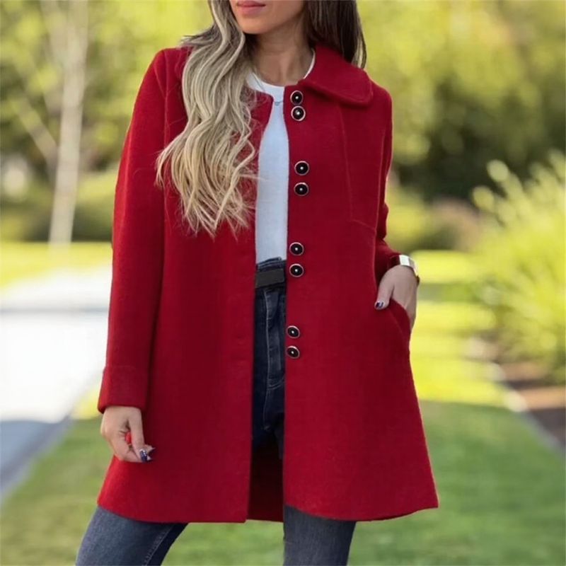 Roma™ Coat in high-quality worsted wool with elegant buttons / Italian sophistication with an impeccable cut!