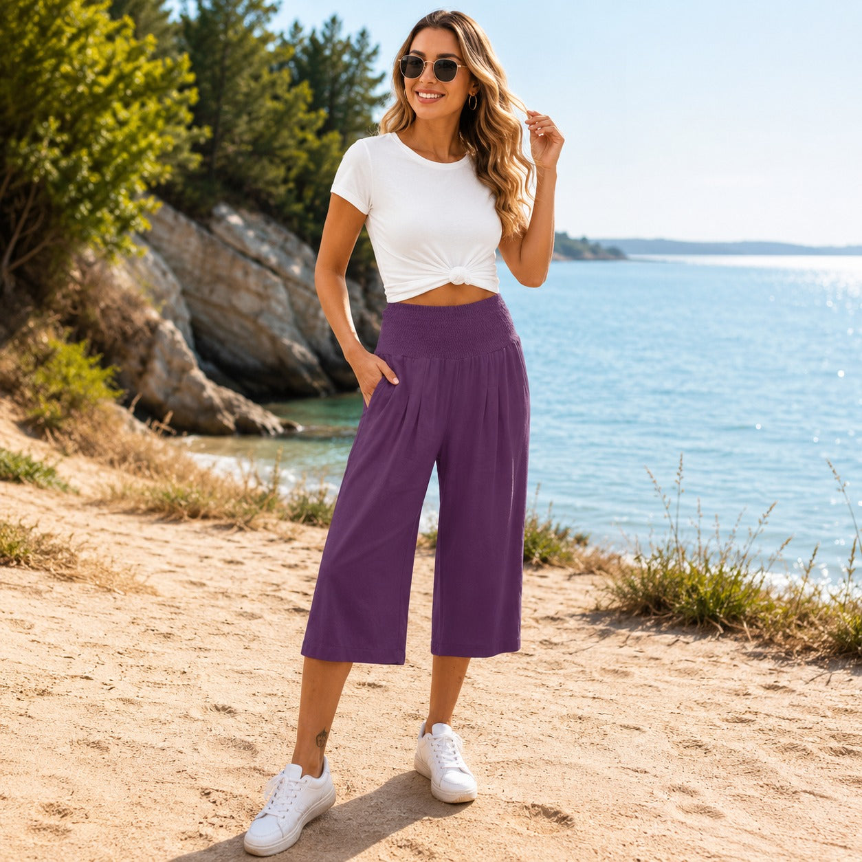 Rosetta™ Capri Pants in Cotton Linen with an Elegant Smocked Waist