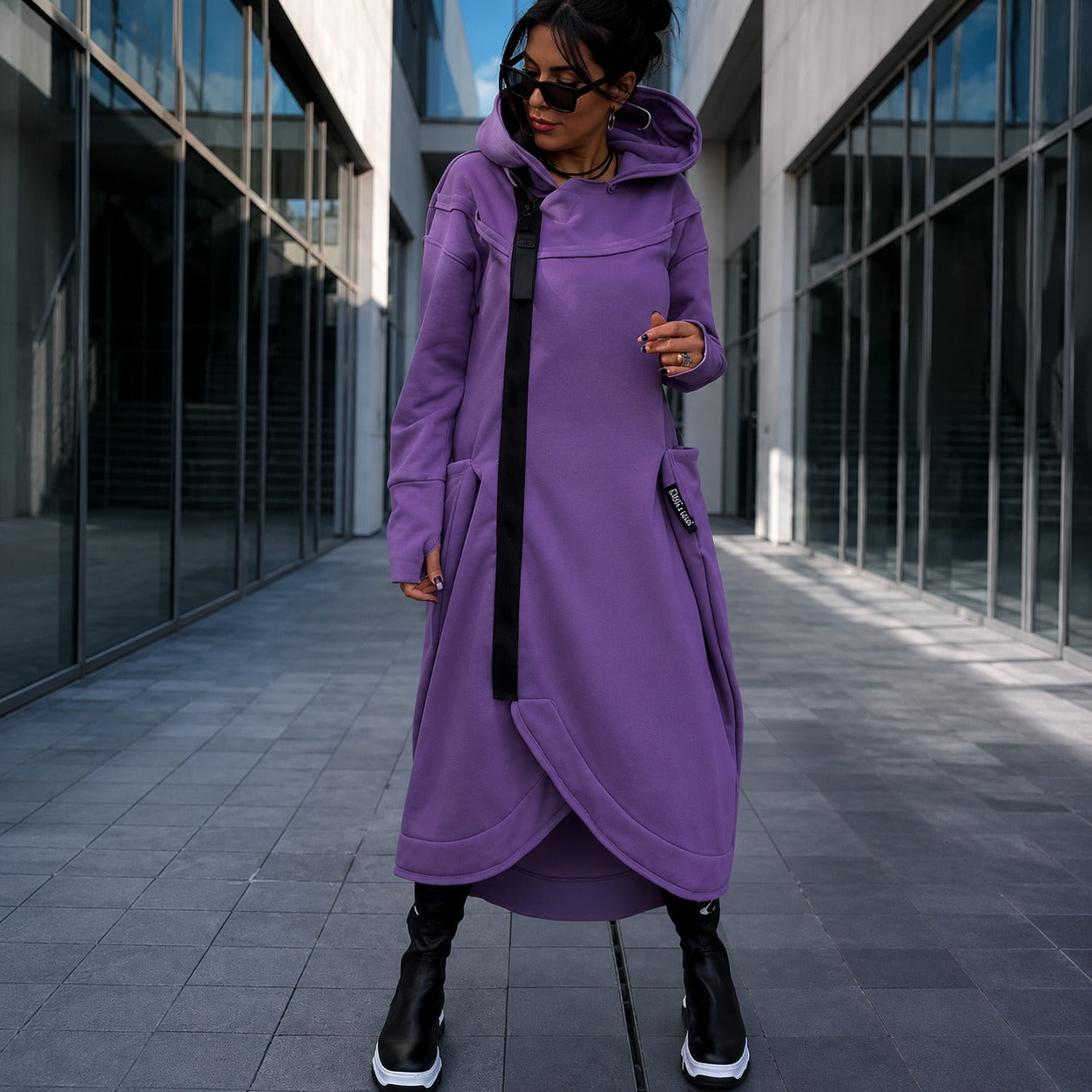 Sweatshirt Dress Maelis™ with Asymmetrical Zipper, Hood and Thumbhole Cuffs