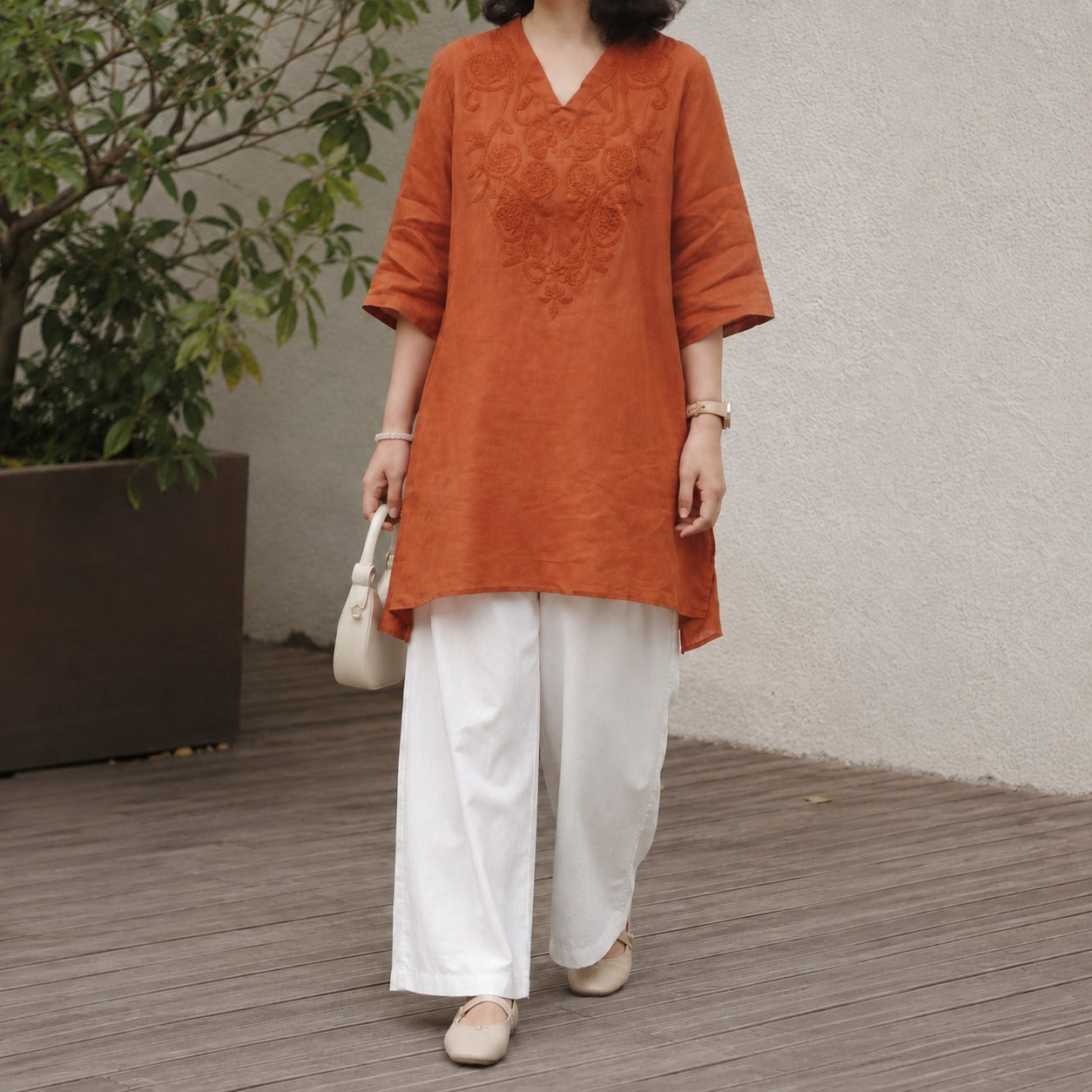 Tunic Dress Caelia™ with Embroidered V-Neck, Relaxed Fit and Three-Quarter Sleeves