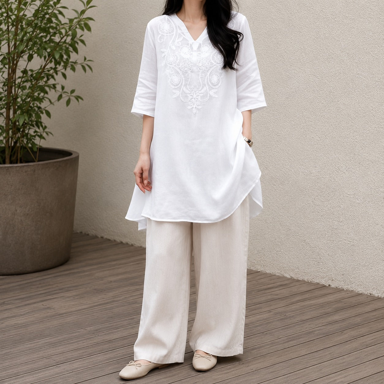 Tunic Dress Caelia™ with Embroidered V-Neck, Relaxed Fit and Three-Quarter Sleeves