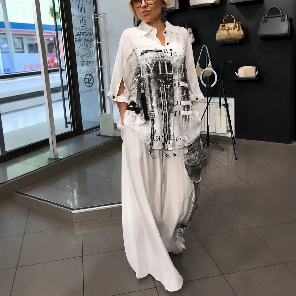 Set Esmere™ with Artistic Print Shirt and Flowy Wide-Leg Pants