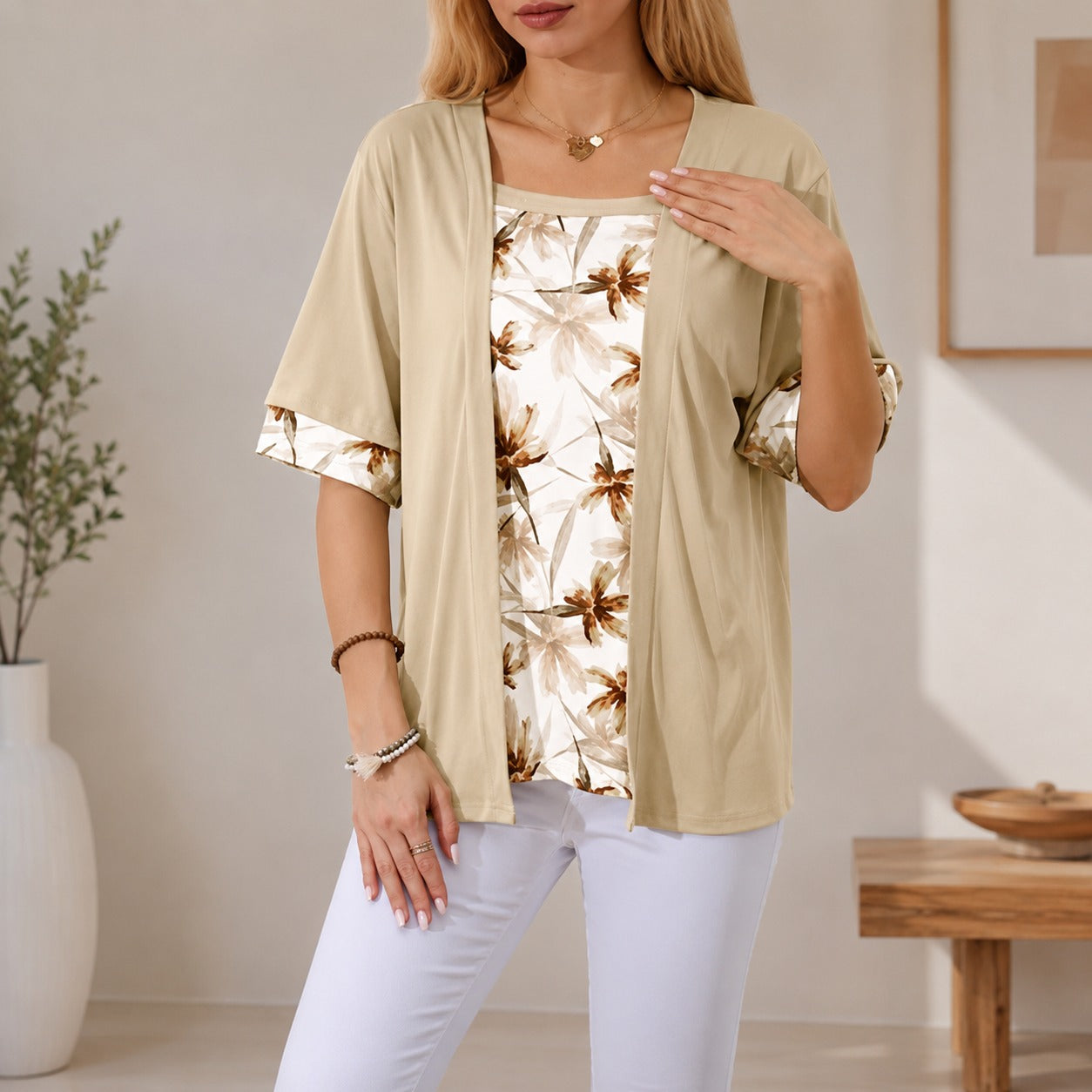 Blouse Laurel™ with 2-in-1 Open Cardigan Effect and Floral Print