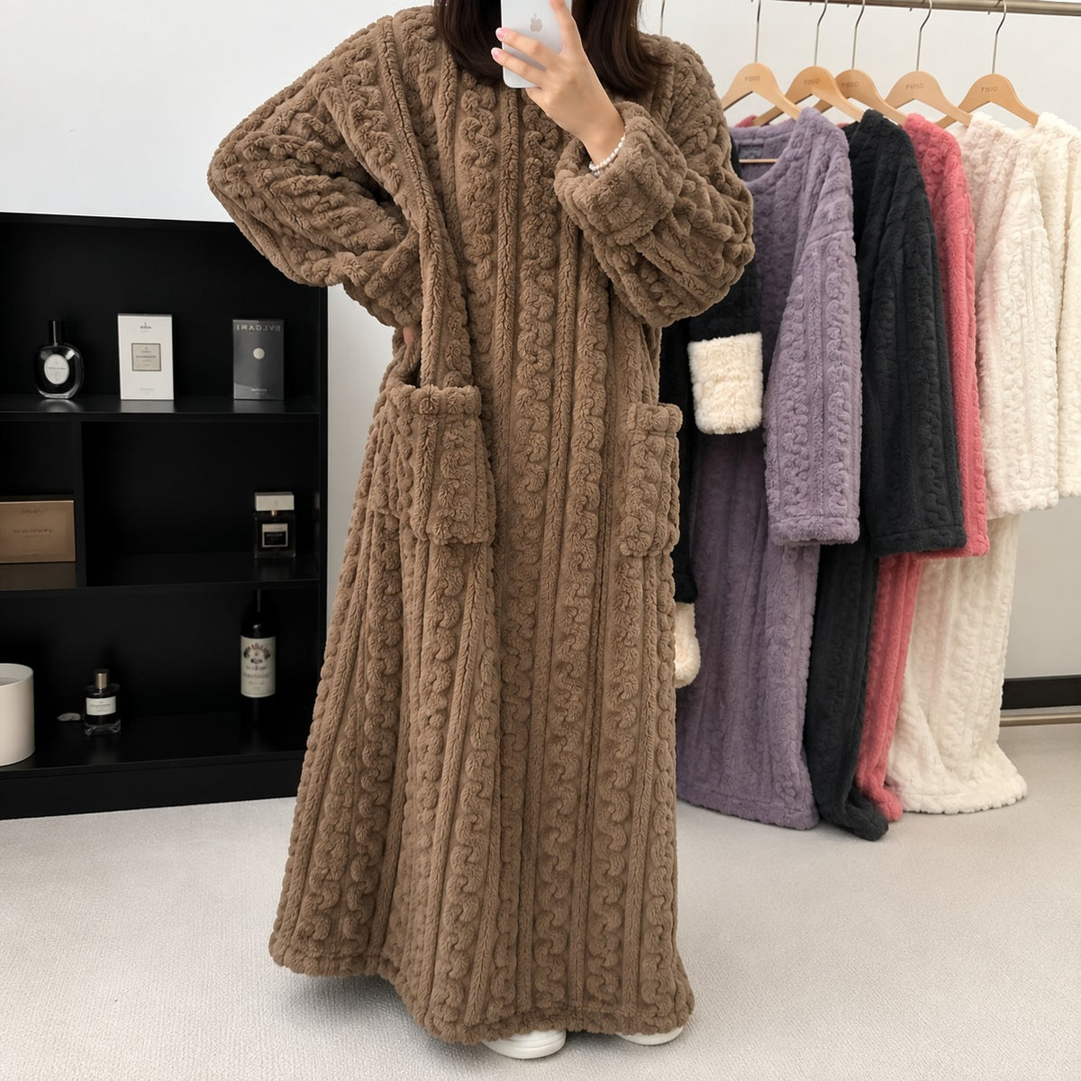 Luna™ Long Pajama Set with Cozy Blanket Feel, Plush Touch and Soft Texture