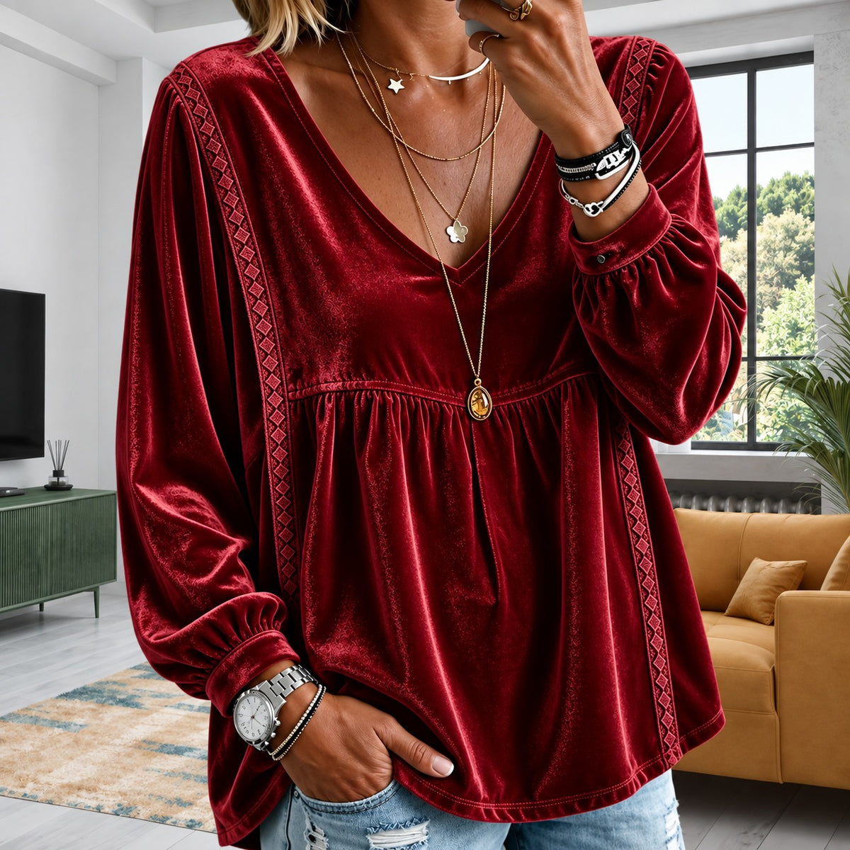 Blouse Kylie™ with V-Neck and Geometric Trim