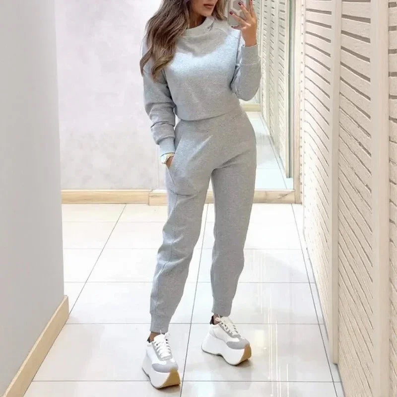 Vellure™ Set with a Slim Fit and Modern Design