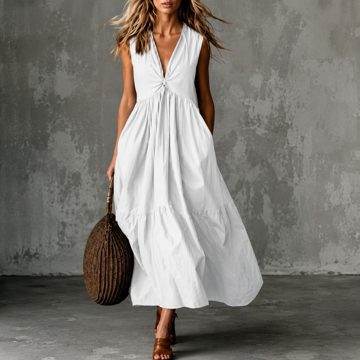 Dress Anna™ with Sleeveless Cut and V-Neck
