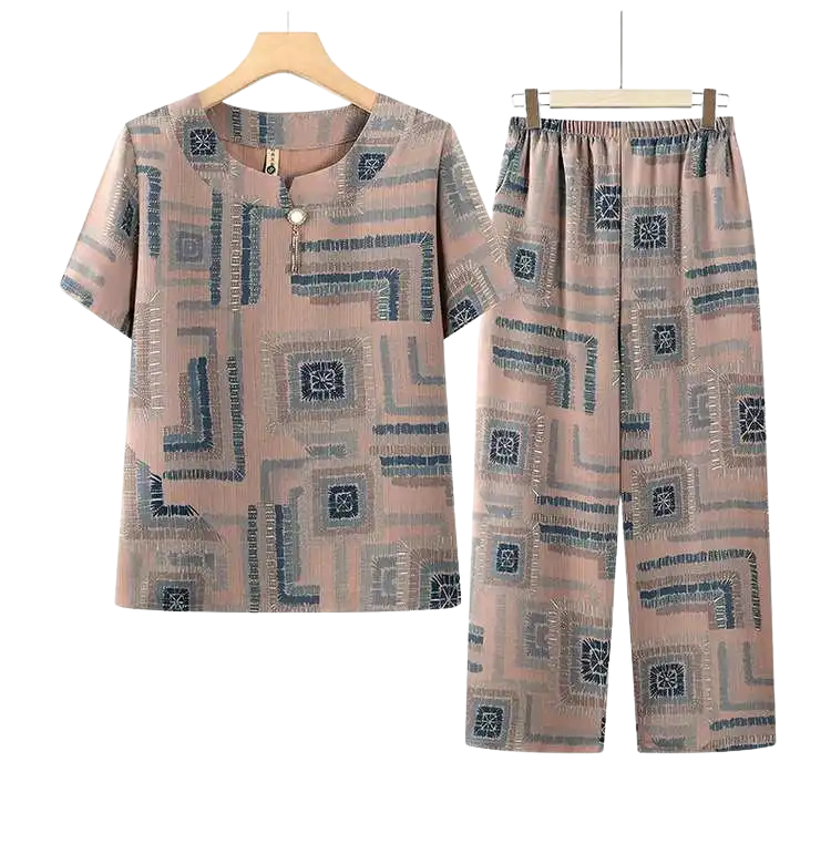 Harmony™ Set In Lightweight Poplin With Retro-Chic Print / The Perfect Balance Between Style and Everyday Comfort!