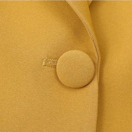 Women’s Lightweight Casual Blazer with Brooch – Elegant Style and Everyday Comfort