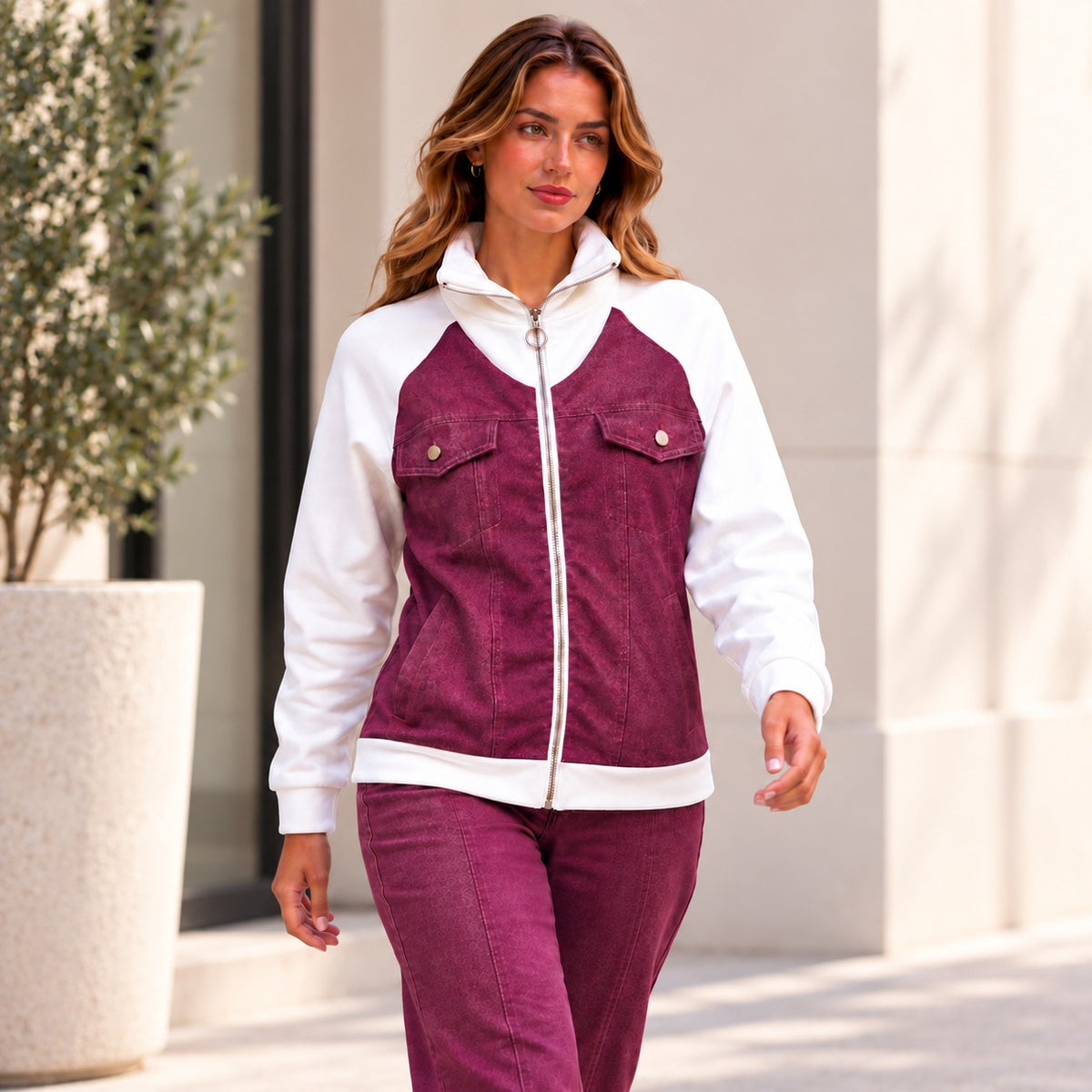 Verena™ Jacket with Two-Tone Design and Structured High Collar