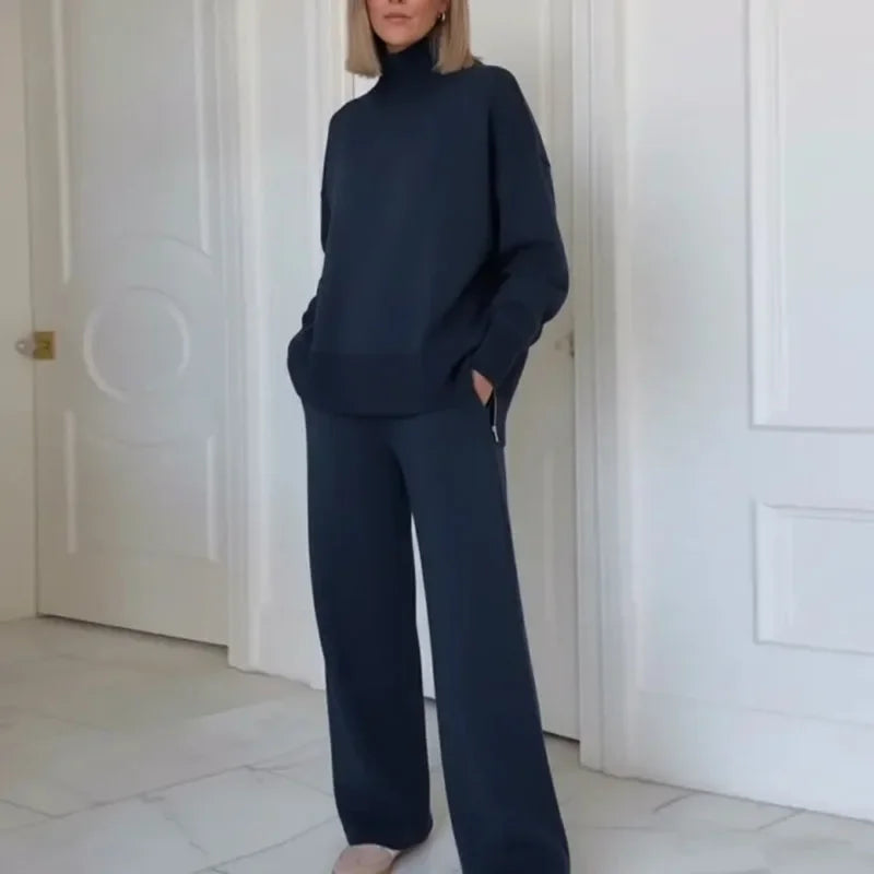 Hannah™ Premium Sweatshirt Set with High-Neck Top