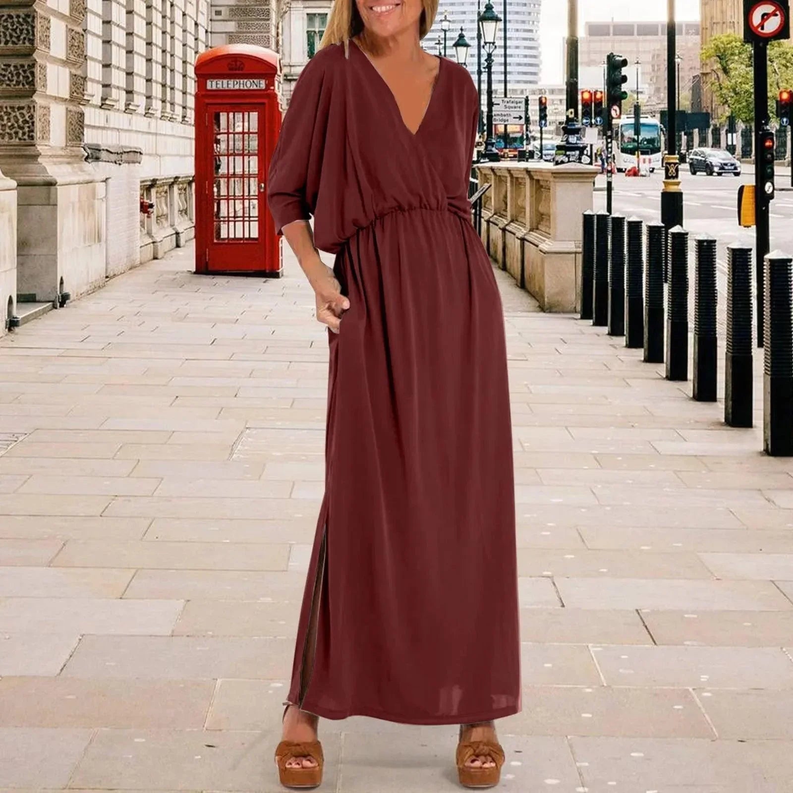 Ladine™ Dress in Loose Knit with Side Slit / Lightness and Comfort with a Casual-Chic Touch!