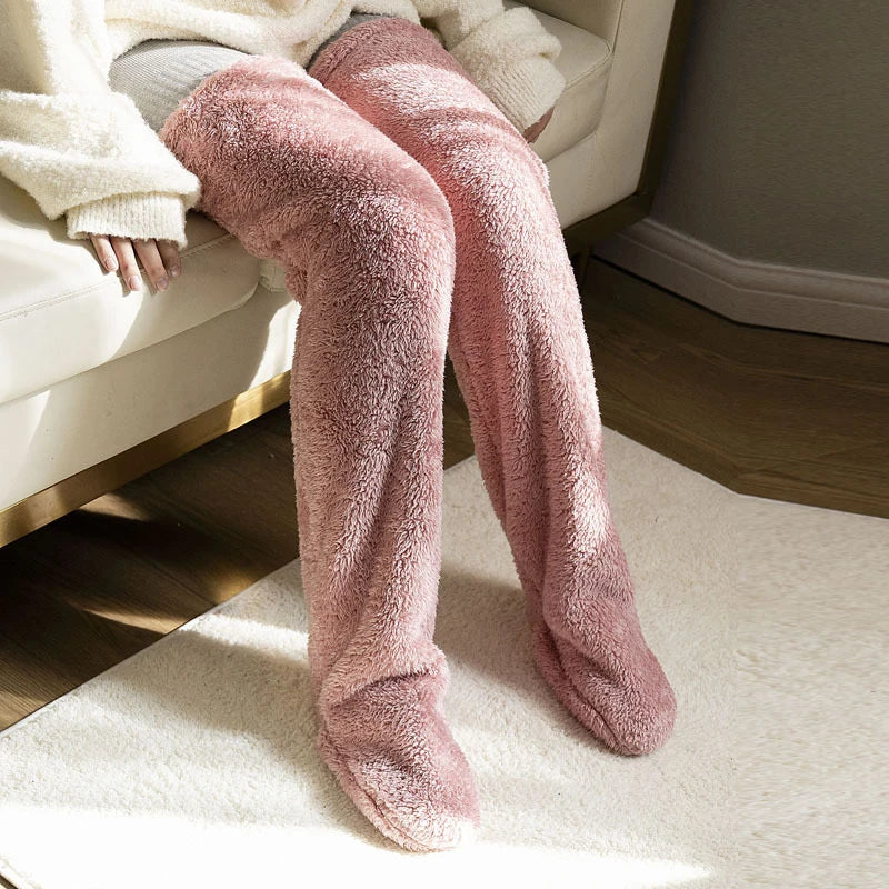 [BUY 1 GET 2 FREE – LIMITED OFFER] Veloura™ Ultra-Soft Plush Socks