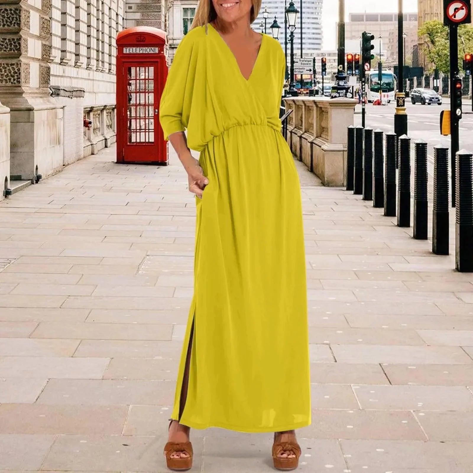 Ladine™ Dress in Loose Knit with Side Slit / Lightness and Comfort with a Casual-Chic Touch!