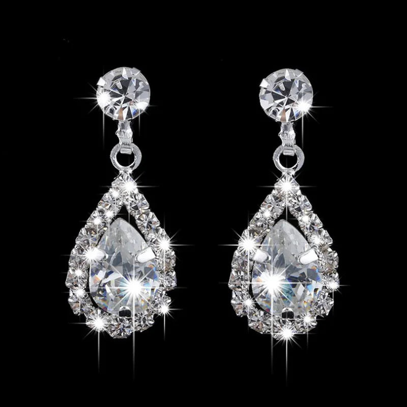 Crystal Radiance™ 2-Piece Jewelry Set / A Silver Symphony of Light and Luxury