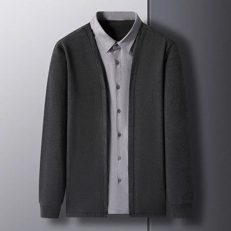 Chemise-Cardigan Illusion™ : L'Union Unique de l'Élégance Formelle et du Confort Décontracté.