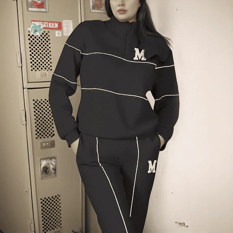 Erin™ Set in Ultra Soft Fleece and Comfort Fit / Minimalist Elegance for Your Most Relaxing Days!