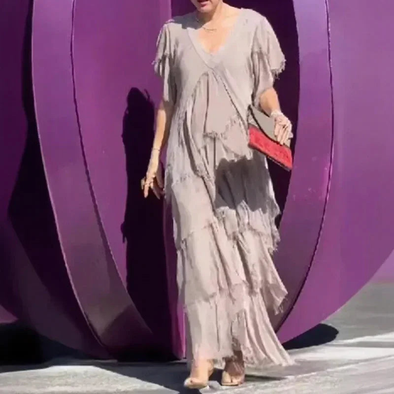 Chic Bella™ Flowing Dress in Layers / The Perfect Combination of Comfort and Style for All Seasons!