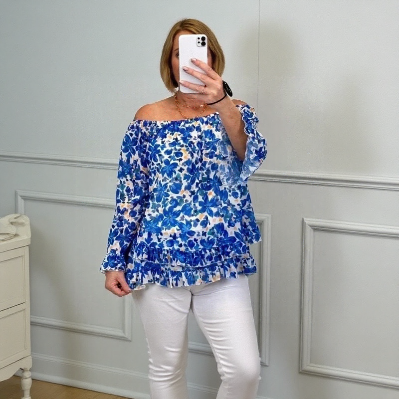 Bellagio™ Off-the-Shoulder Blouse with Layered Ruffles and Artistic Print / Sophistication and Lightness in Perfect Harmony!