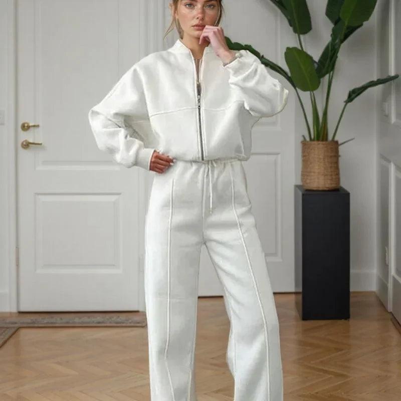 Élan™ Soft Sweatshirt Set with Minimalist Design / Modern Elegance and Premium Comfort for All Occasions!