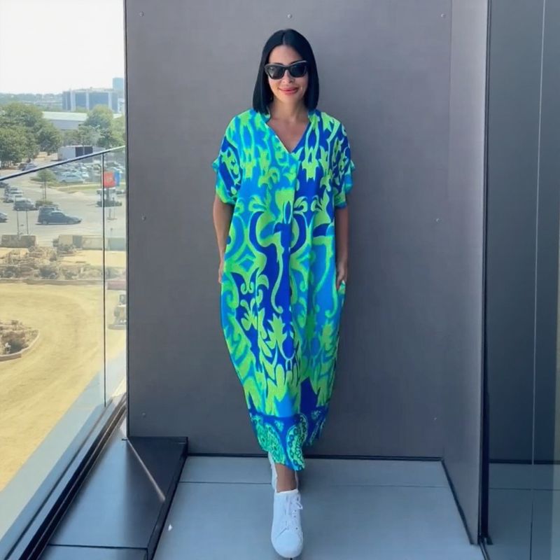 Oceania™ Viscose Dress with Wide Cut and Tropical Print / The Piece that Combines Comfort and Effortless Beauty!