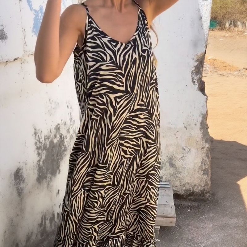 Zaya™ Dress in Cool Viscose with Delicate Adjustable Straps / Absolute lightness with a comfortable and elegant fit!