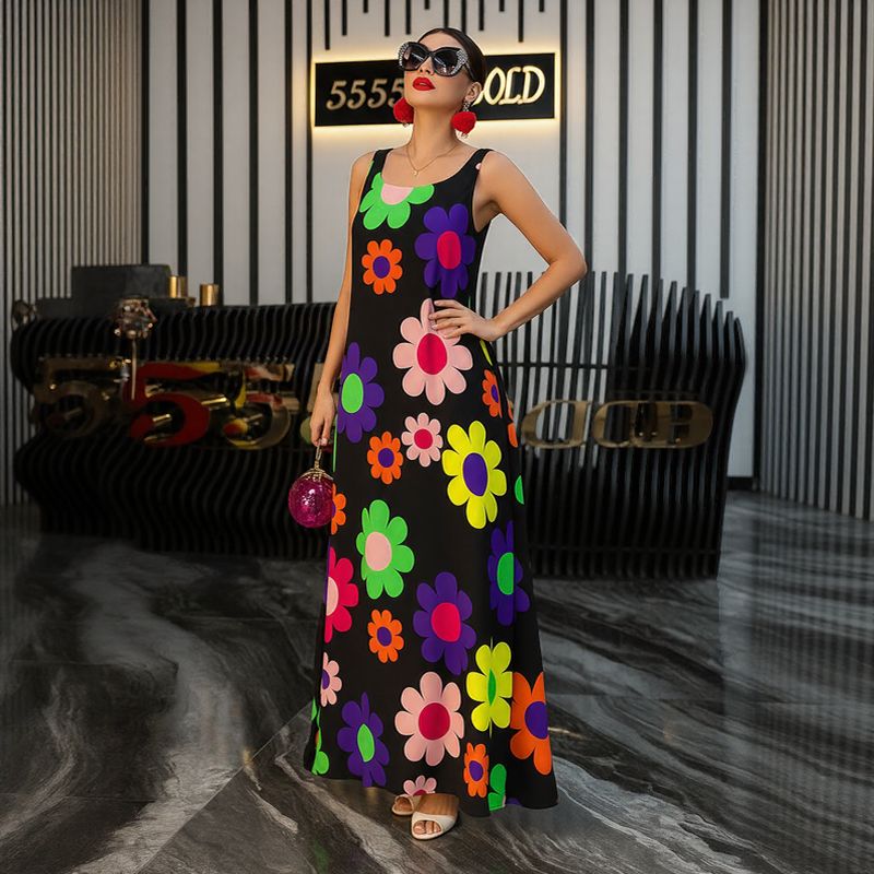 Flora™ Dress in Lightweight Fabric with Vibrant Floral Print / For Women Who Exude Energy and Charm!