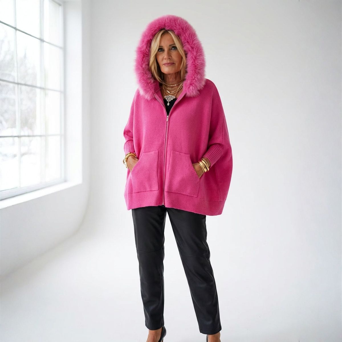 Scarlet™ Women's Coat with Luxurious Plush Hood